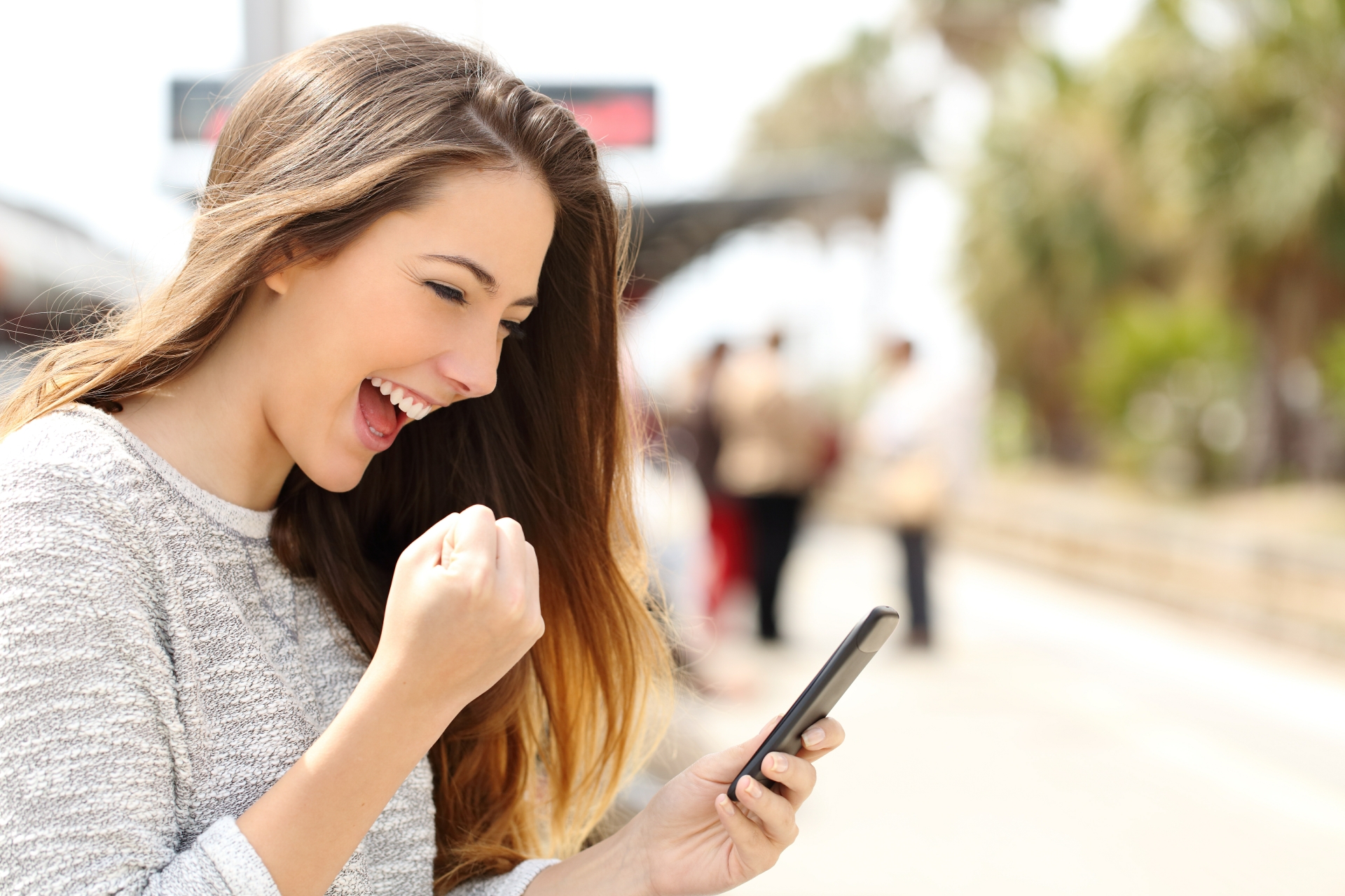 8 Ways Your Blog Can Give You a Marketing Advantage